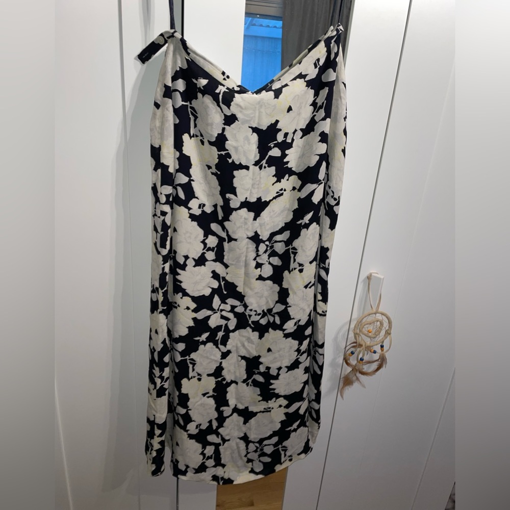 Skirt - Picture 8 of 8
